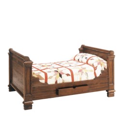 Кровать в провансальском стиле
